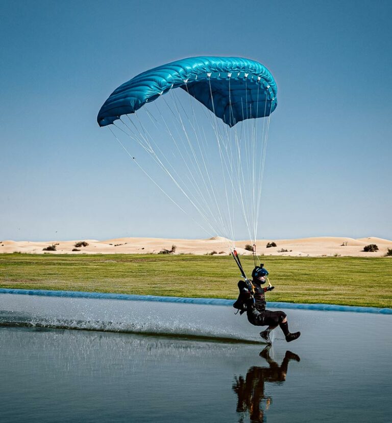 Downloads - Paratec – think – vertical