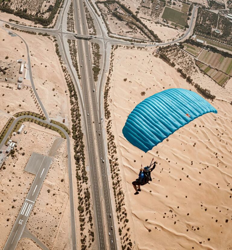 Home - Paratec – think – vertical