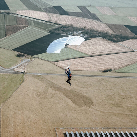 Reserve parachutes Archive - Paratec – think – vertical