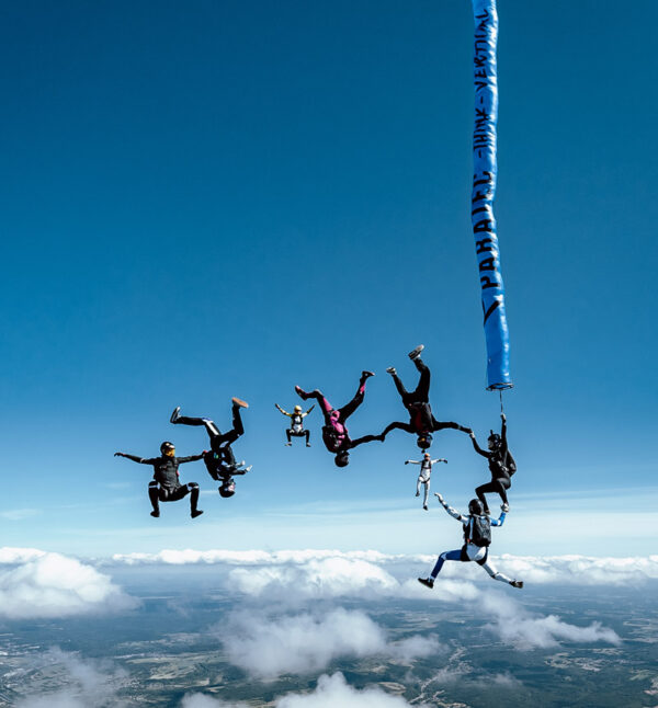 Home - Paratec – think – vertical